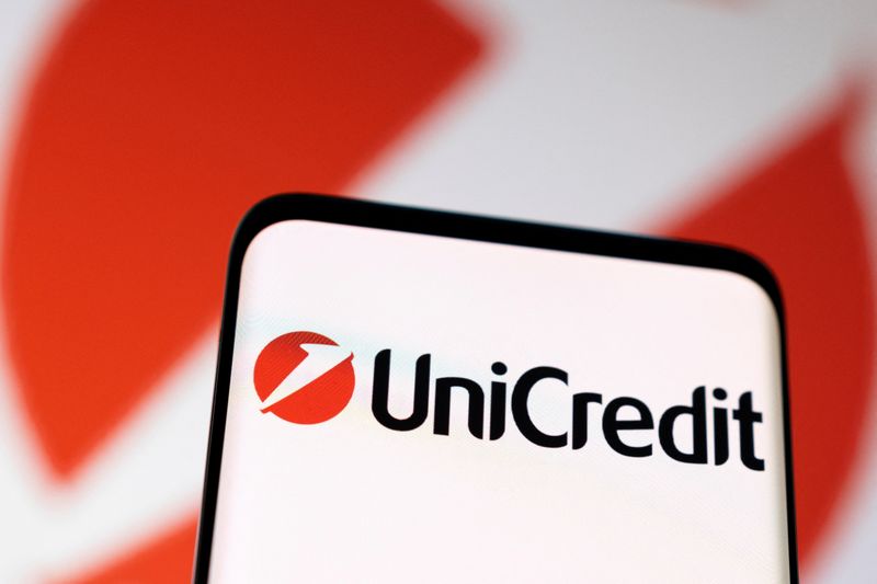 UniCredit posts surprise profit jump, ups guidance after dropping Banco BPM bid