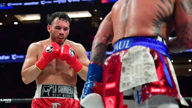 Boxer Julio César Chávez Jr. arrested by ICE, to be deported to Mexico, officials say
